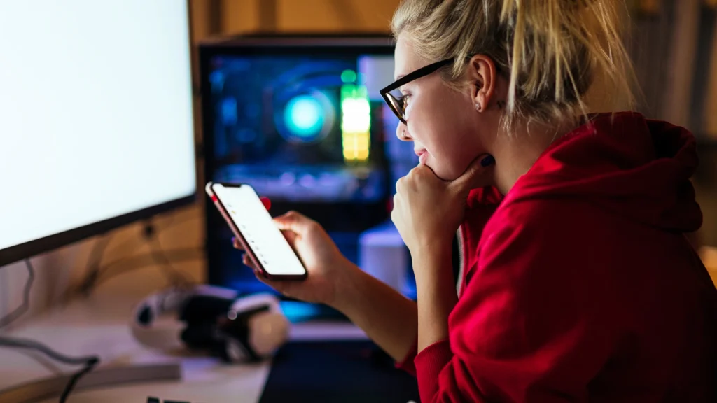 10 Social Media Post Ideas For Solar Companies 4 10 Social Media Post Ideas For Solar Companies 1