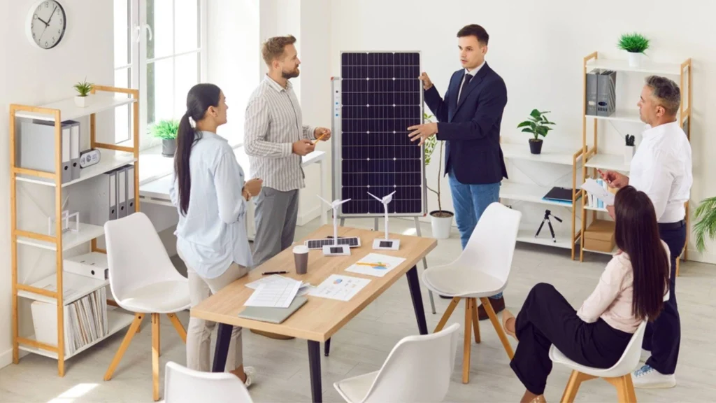 9 Best Solar Marketing Strategies to Grow Business in 2025